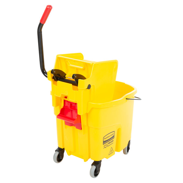 Cubeta y Escurridor Rubbermaid® WaveBrake® de 35 Cuartos, Presión Lateral, Amarillo