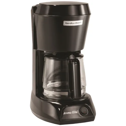 18 Hamilton Beach® 4-Cup Coffeemaker con Jarra de Vidrio, Negro